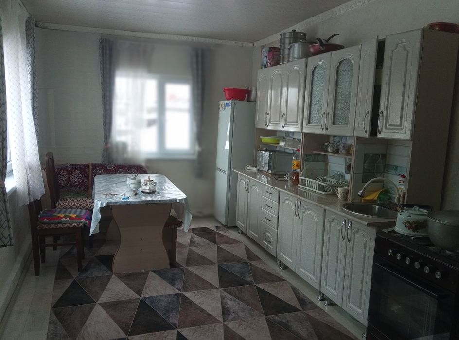 Жер үй сатылады 12/12