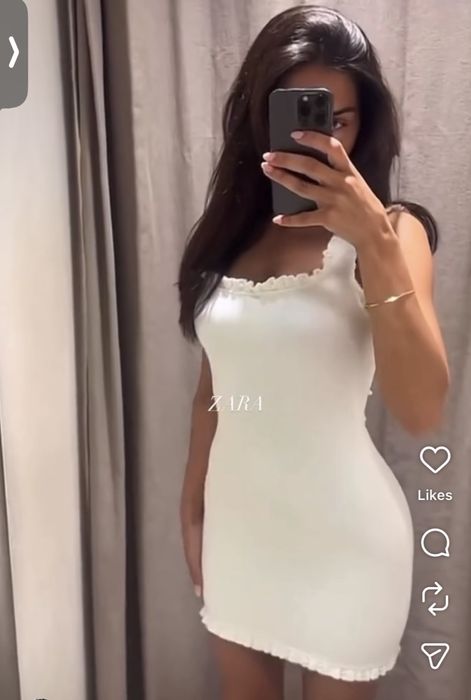 Бяла рокля ZARA с перли