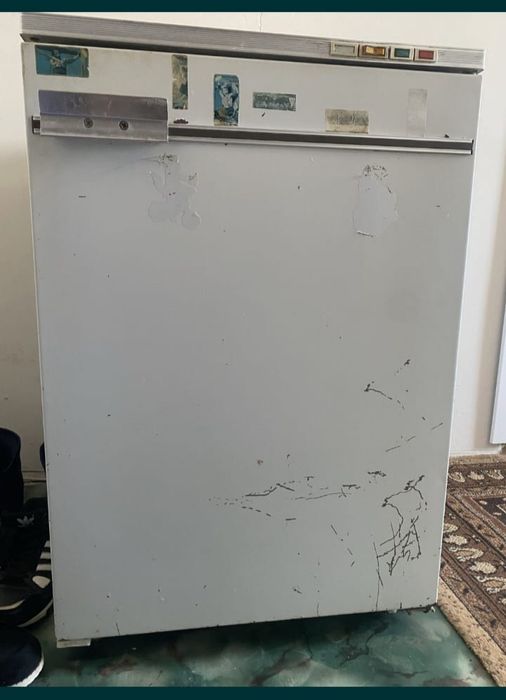 Продам морозильник советской