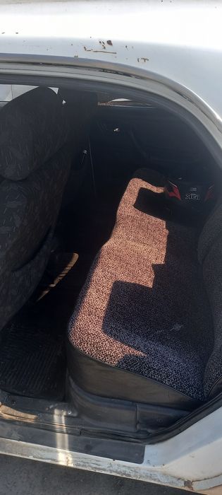 Волга 3110 седан