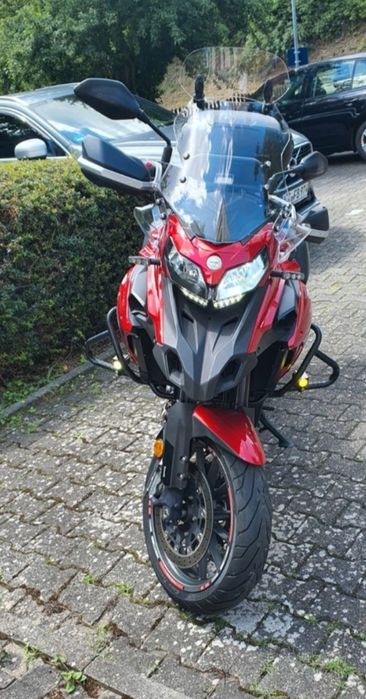 Benelli Trk 502 Strada 2023 500 Cmc 48 Cp 6900 Km Impecabil