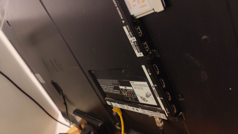 Televizor LG 47 Țoli sau 120cm