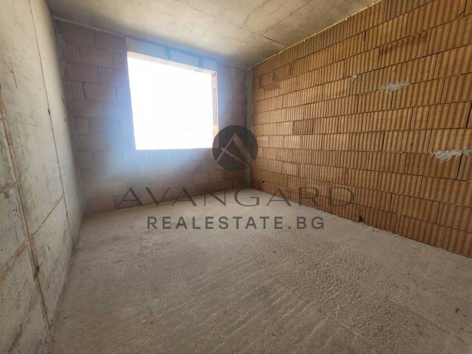 Продава се Тристаен апартамент в Пловдив, Кючук Париж - 88 кв.м за 1070 €/кв.м - Снимка #3