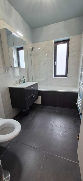 Proprietar vand un apartament cu doua camere 52 mp in Giroc