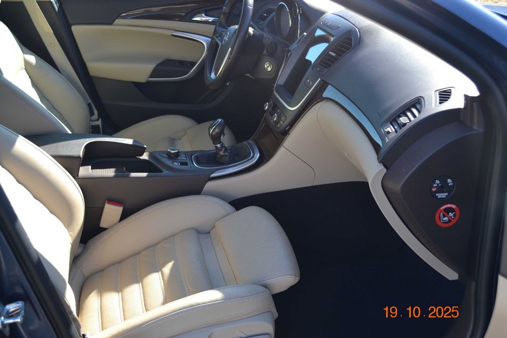 Opel Insignia 2.0 CDTI Sports Tourer ecoFLEX Design Edition