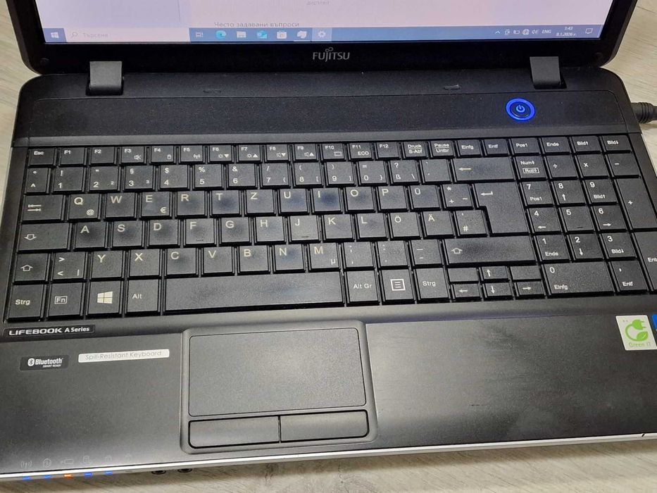 Лаптоп Fujitsu Lifebook A512 / 8GB RAM / 512HDD / i3-3110M