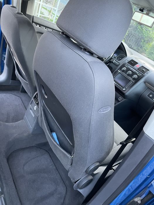 VW Touran / 7 locuri /2.0 TDI