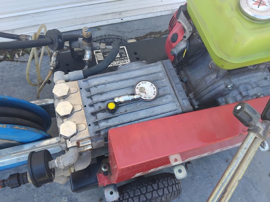 Водоструйка Honda 11ps 200bar Машина за Отпушвате на Канали