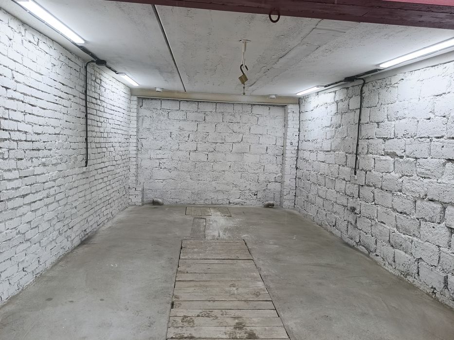 Сдам в аренду гараж 22 кв