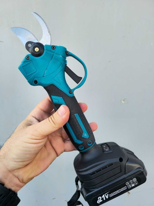 Акумулаторна лозарска ножица Toolsa