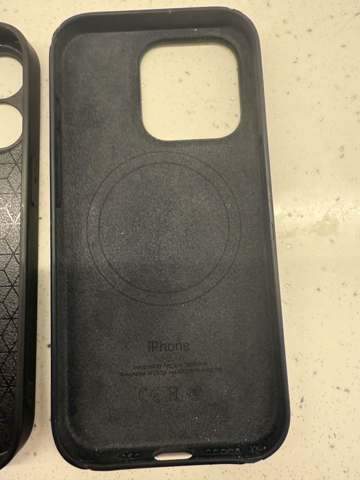 Кейсове Iphone 15 Pro