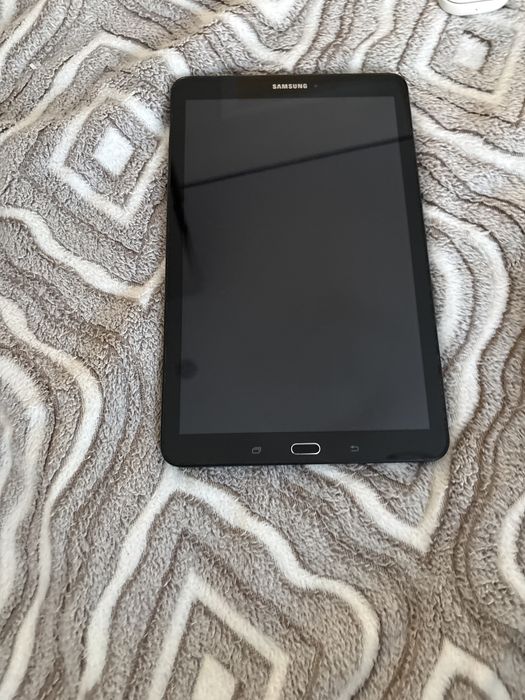 Samsung Galaxy Tab E 9.6(нерабочий!)