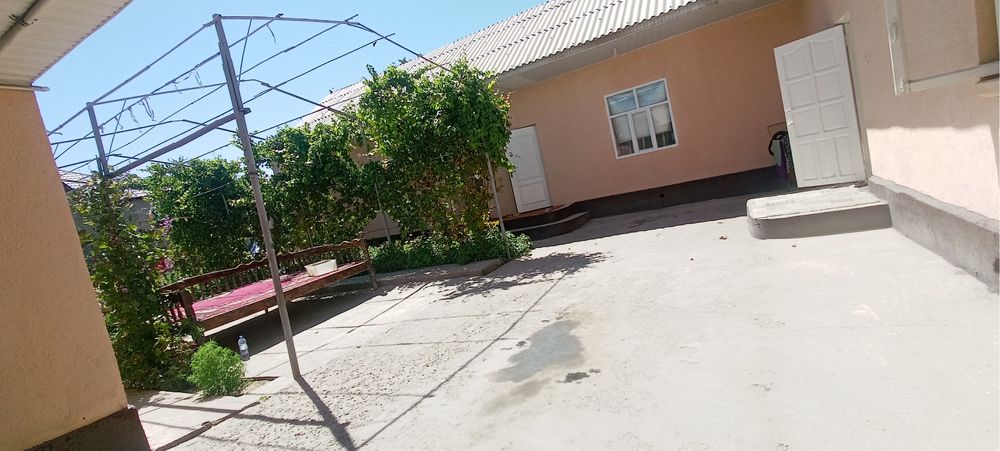 Үй сатылады