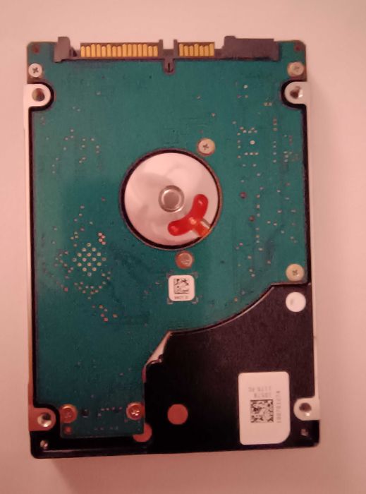 Hard disk laptop 500 GB Seagate Momentus Thin. Impecabil!