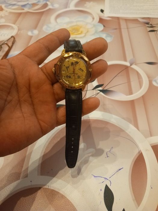 Командирские наручные часы