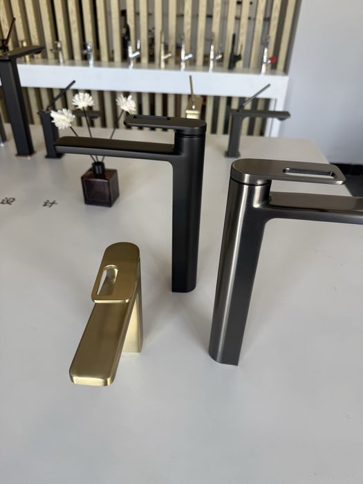 Смеситель на раковину