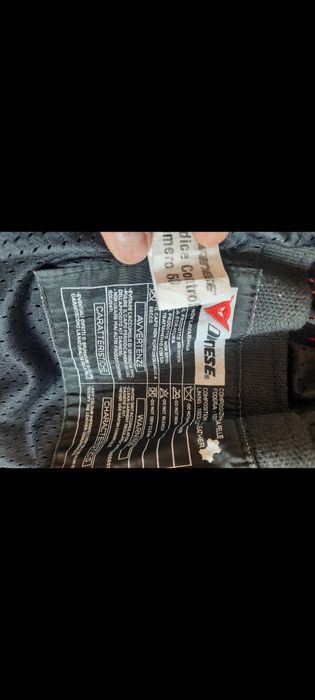 Costum moto dainesesi casca