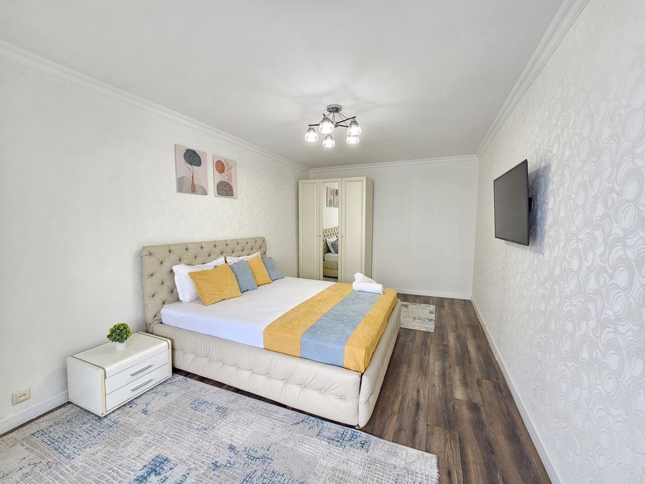 1 комнатная 12 мкр дом № 21"Д" Абилкайыр-хана