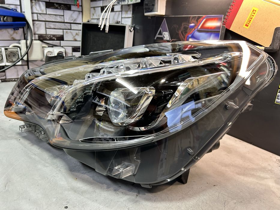 Reparatii faruri inlocuire sticla