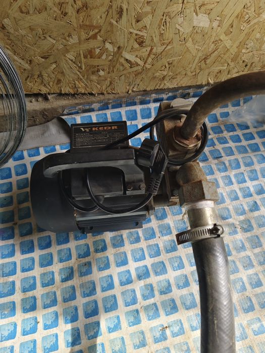 Продам насос Кедр