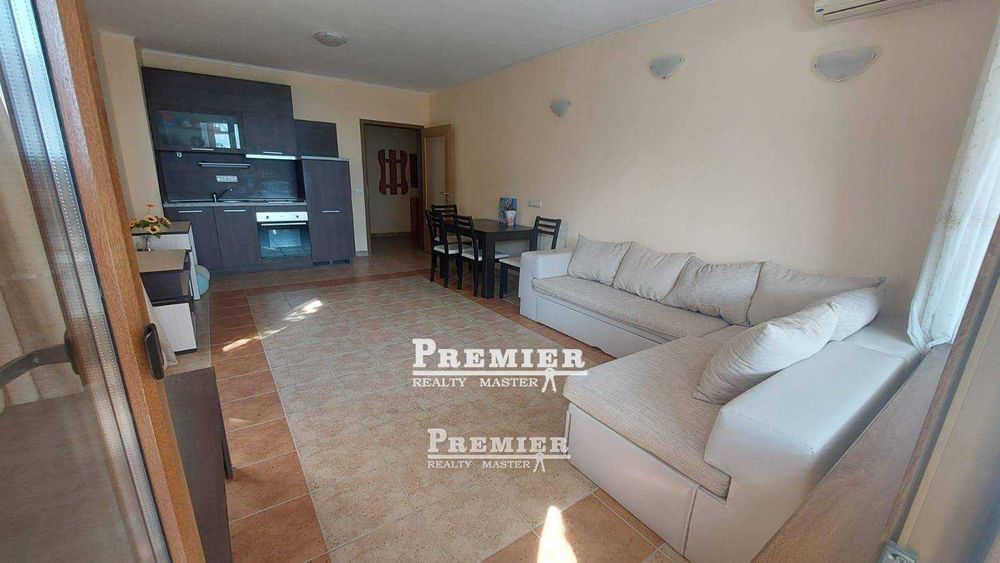 Продава се Двустаен апартамент в Поморие - 89 кв.м за 1203 €/кв.м - Снимка #1