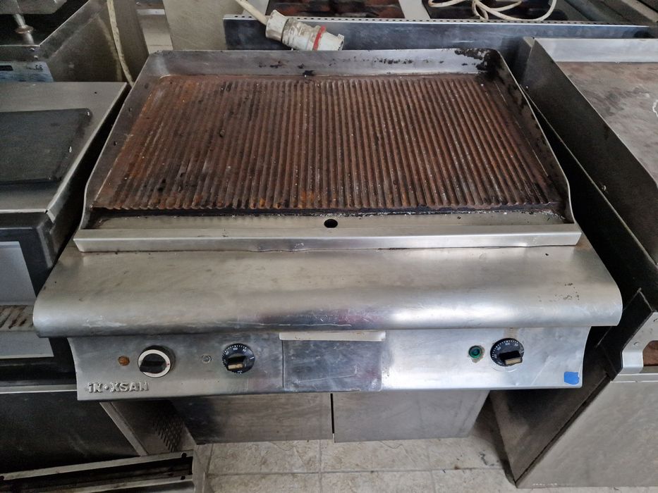 Grill de banc sau cu banc, electric sau gaz, inox