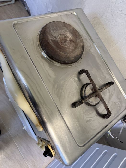 Eldom футна с комбинирани котлони