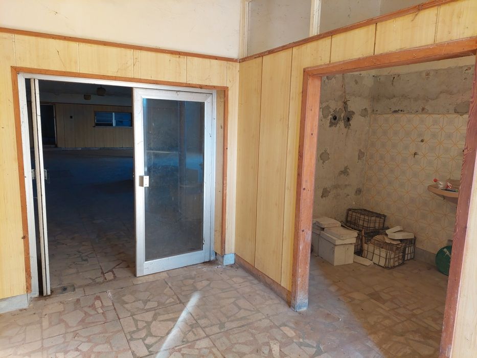 Продава се Магазин в Перник, Изток - 420 кв.м за 262 €/кв.м - Снимка #8