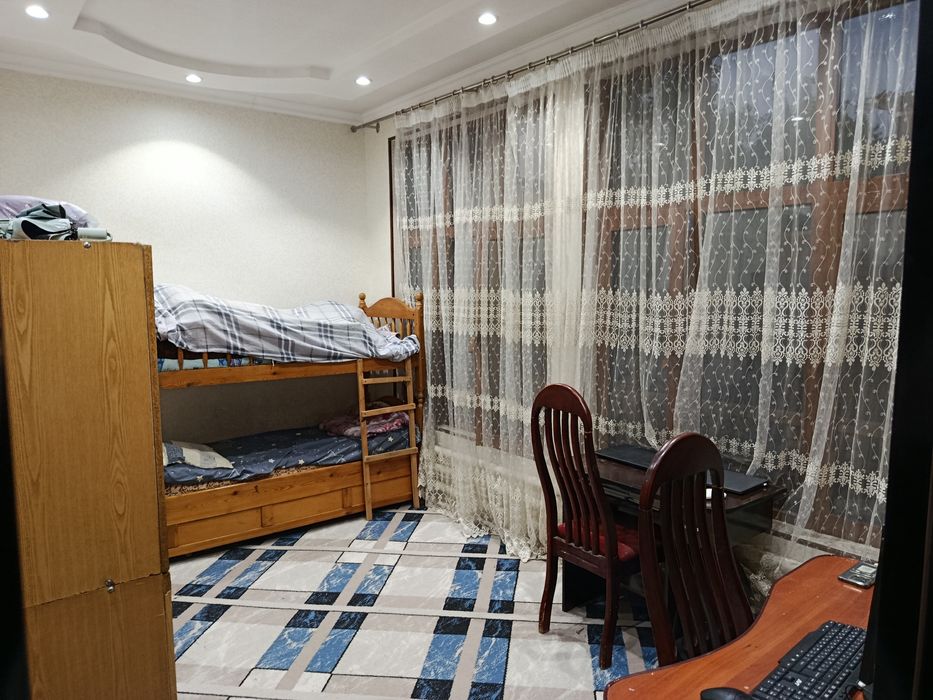 Кук теракда уй сотилади