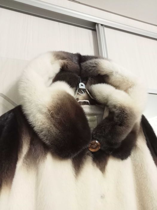 Шуба норковая очень красивая