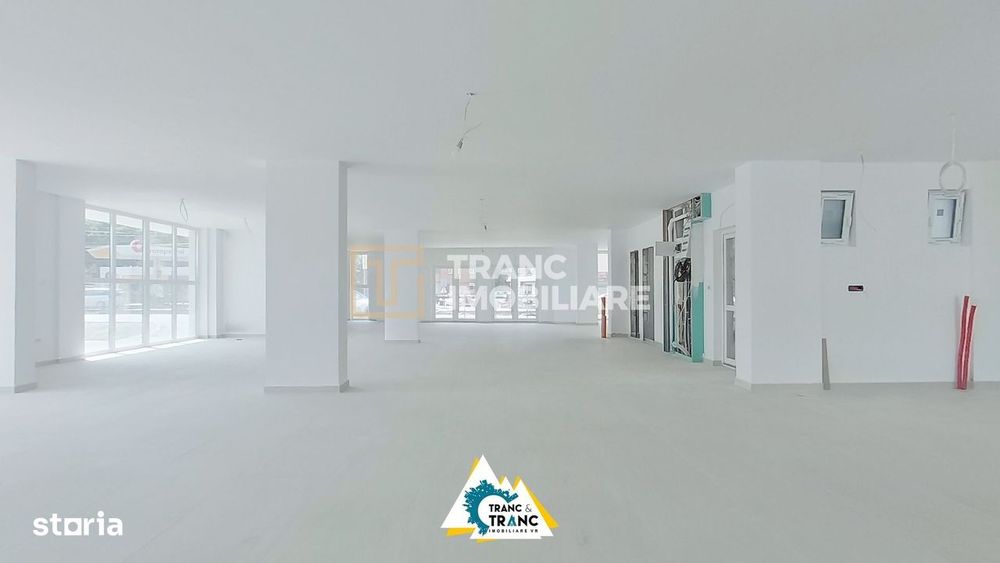 Spațiu comercial nou, de 200 mp, la prima inchiriere, pe Calea Radnei