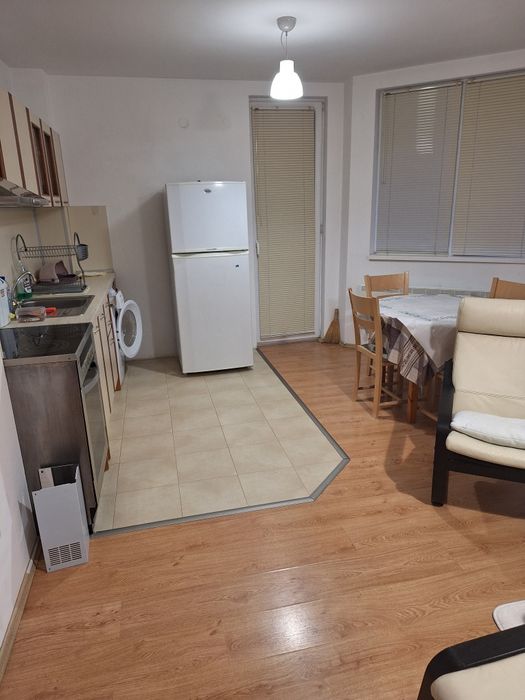 Дава се под наем Двустаен апартамент в Благоевград, Еленово 1 - 60 кв.м за 298.86 € - Снимка #4