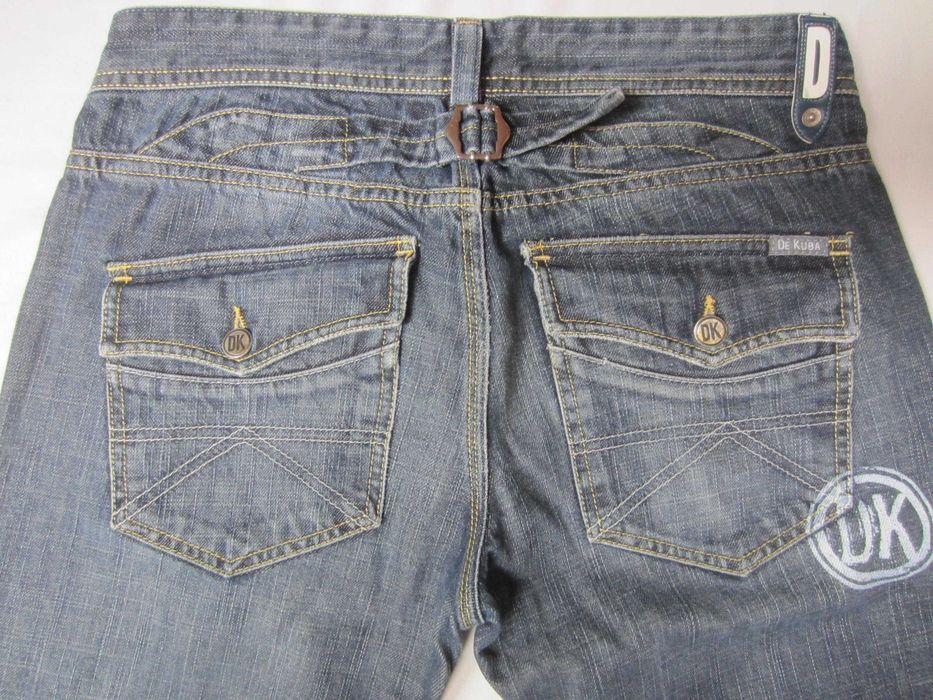 Blugi De Kuba, mas.30,Talie=78cm,Lung=105cm,croiala dreapta