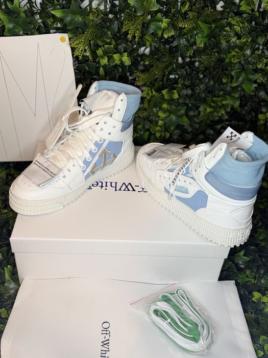 Adidasi/Sneakers off white blue and white off court 3.0