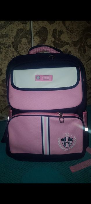 Рюкзак школьный для девочек