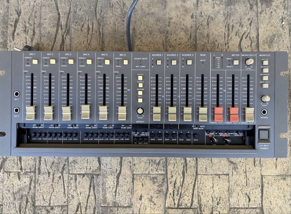 Yamaha MV1000 Yamaha