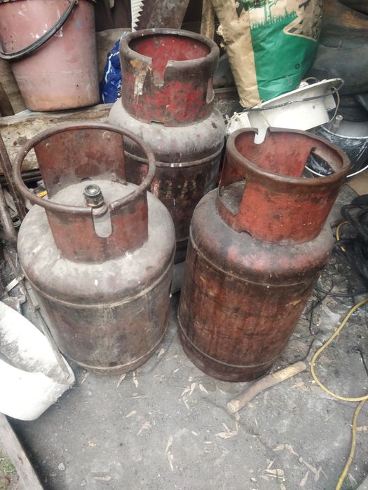 Газбалоны 4щтук бу.