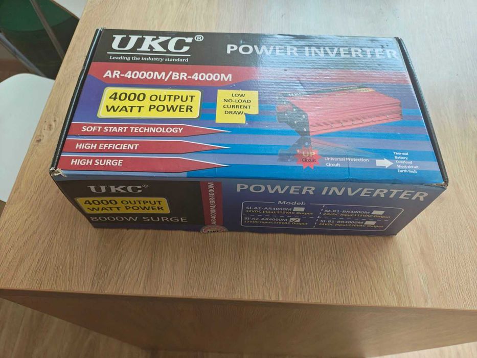 Инвертор UKC 12 V към 220V 4000 W