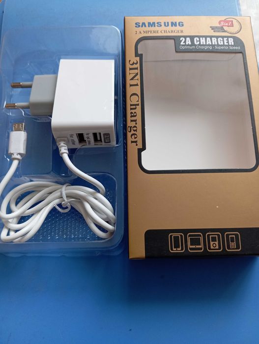 Зарядное устройство для Iphone , Samsung , nokia, iphone 4