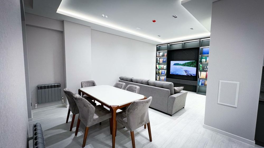 Сдается 3/10/25 апартамент 100 кв.м. HI-TECH в Новостройке АКАЙ СИТИ н