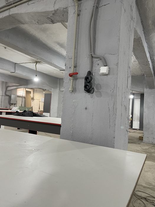 Сдам столы в цеху Алматы