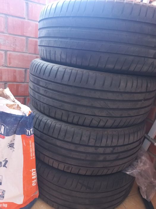 Продам шины срочно