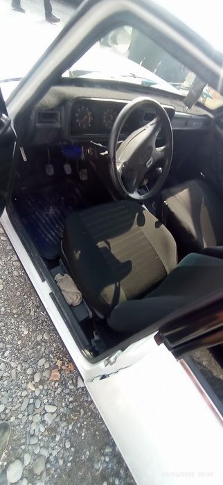 Ваз 2107 мошина срочный сотилади йили 2000