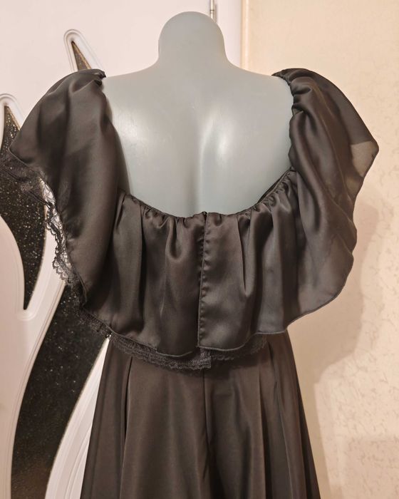 Дамска, официална рокля