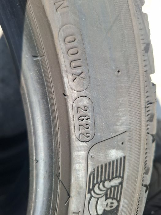 235 45 19 4броя зимни дот 2822 Michelin цената е за 1бр