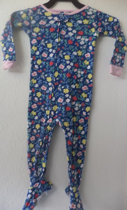 Лот от памучни и поларени пижамки за  18 месеца