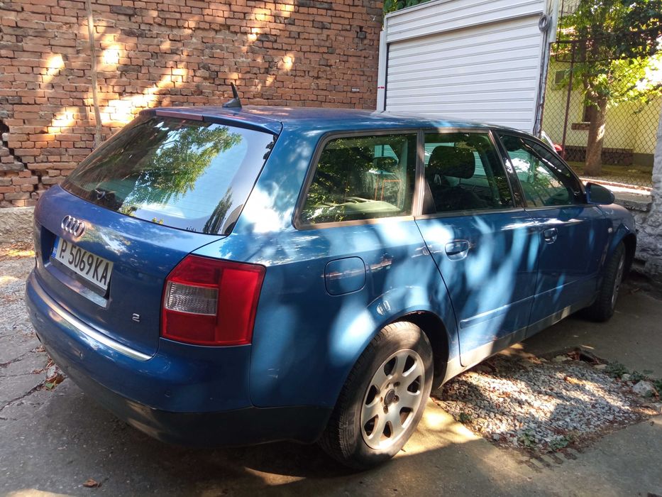 AUDI A4 B6 Avant (8E5) 2. 0 ALT
