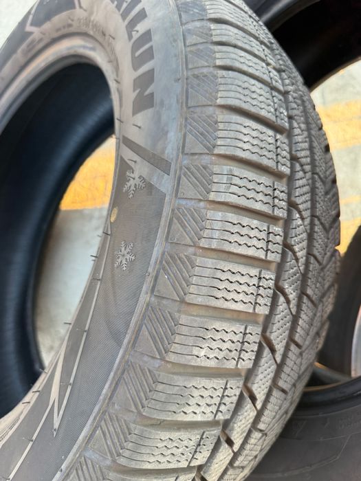 Cauciucuri  iarna 235 60 r18