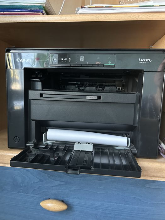 Принтер Canon MF3010