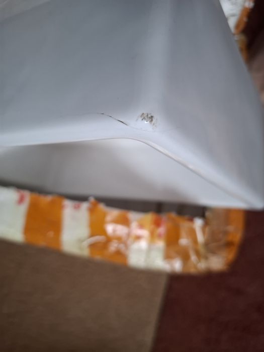 Продам раковину в туалет